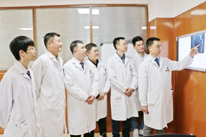 1649079717365642.jpg 02.jpg